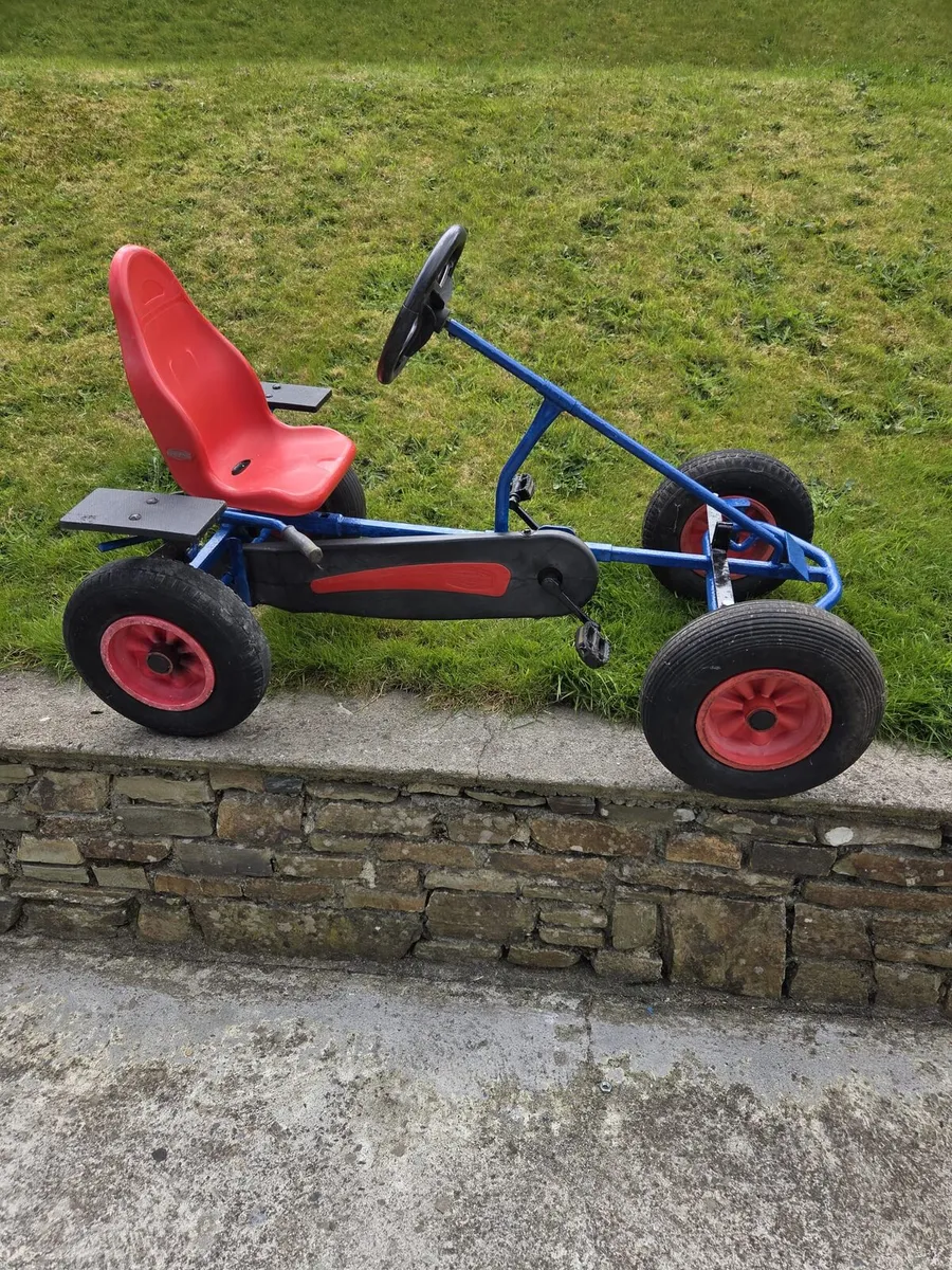 Berg Go Kart (& T-Bar Clothes Line) - Image 1