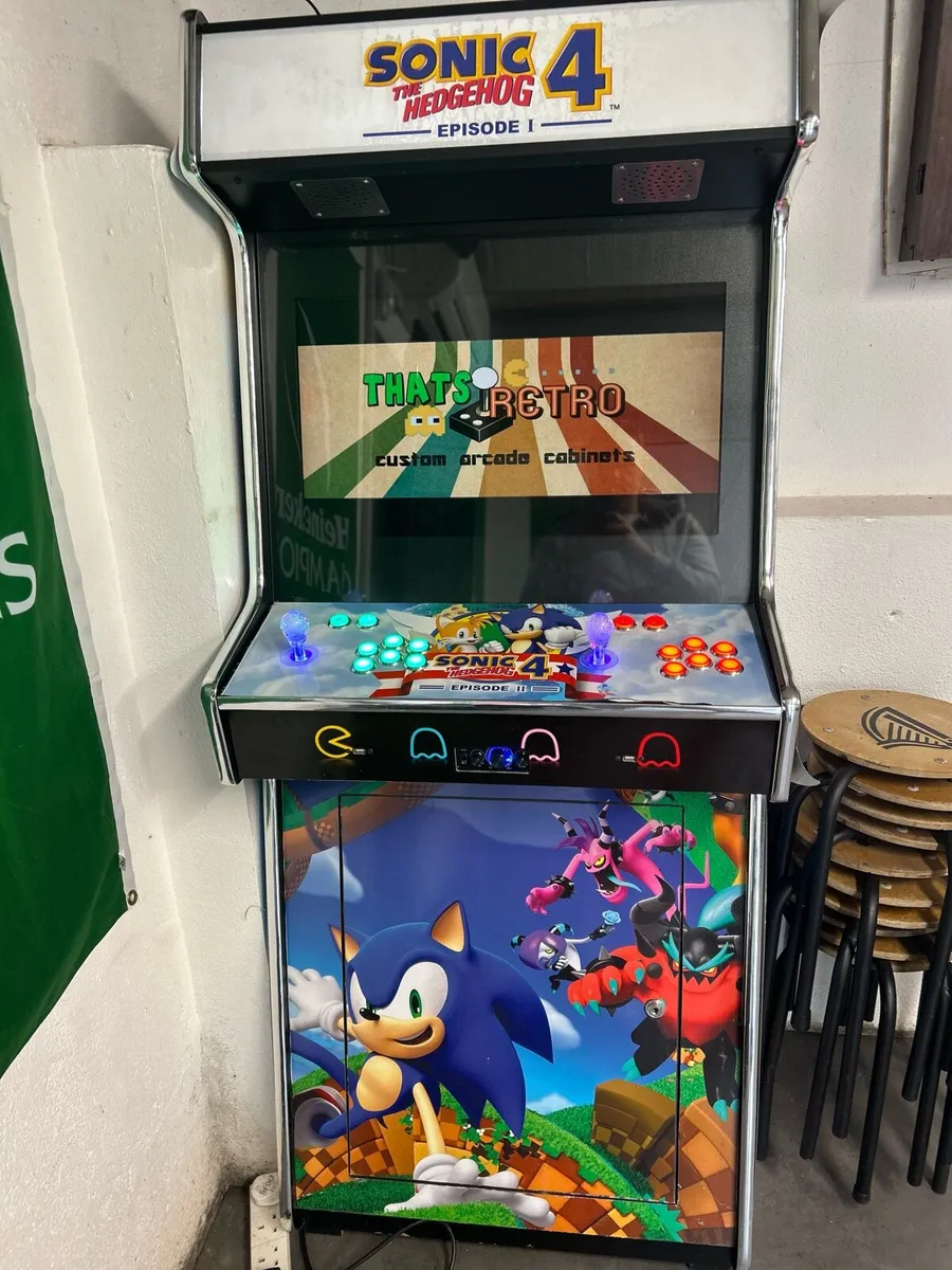 Retro Arcade Machine - Image 3