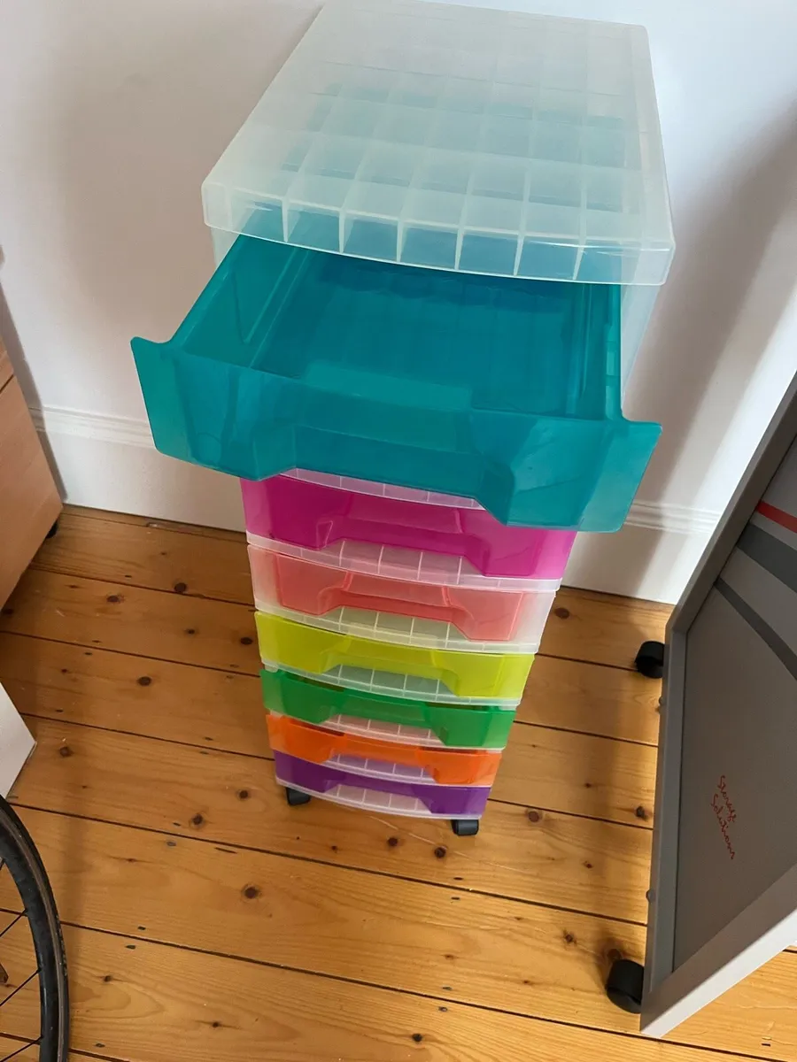 Hobbie storage - Image 2