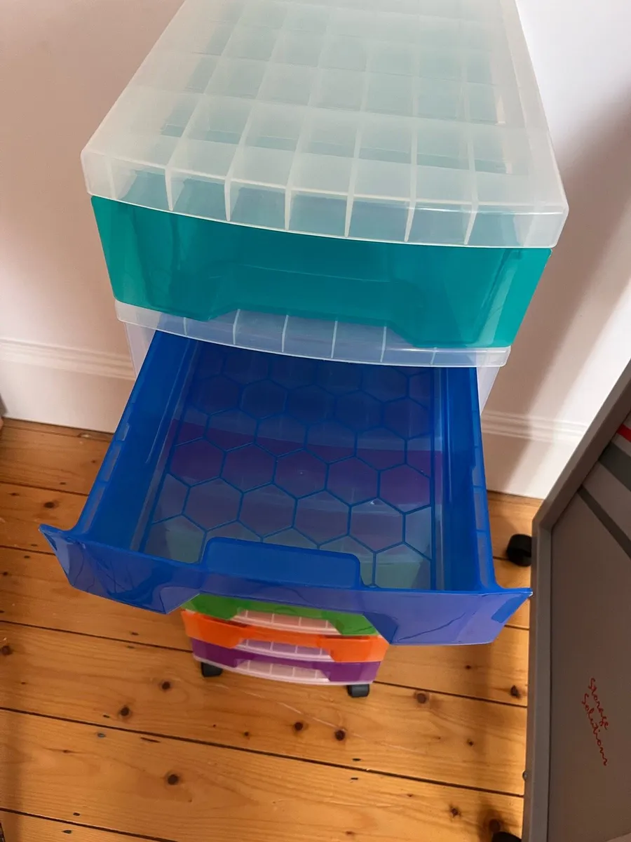 Hobbie storage - Image 3