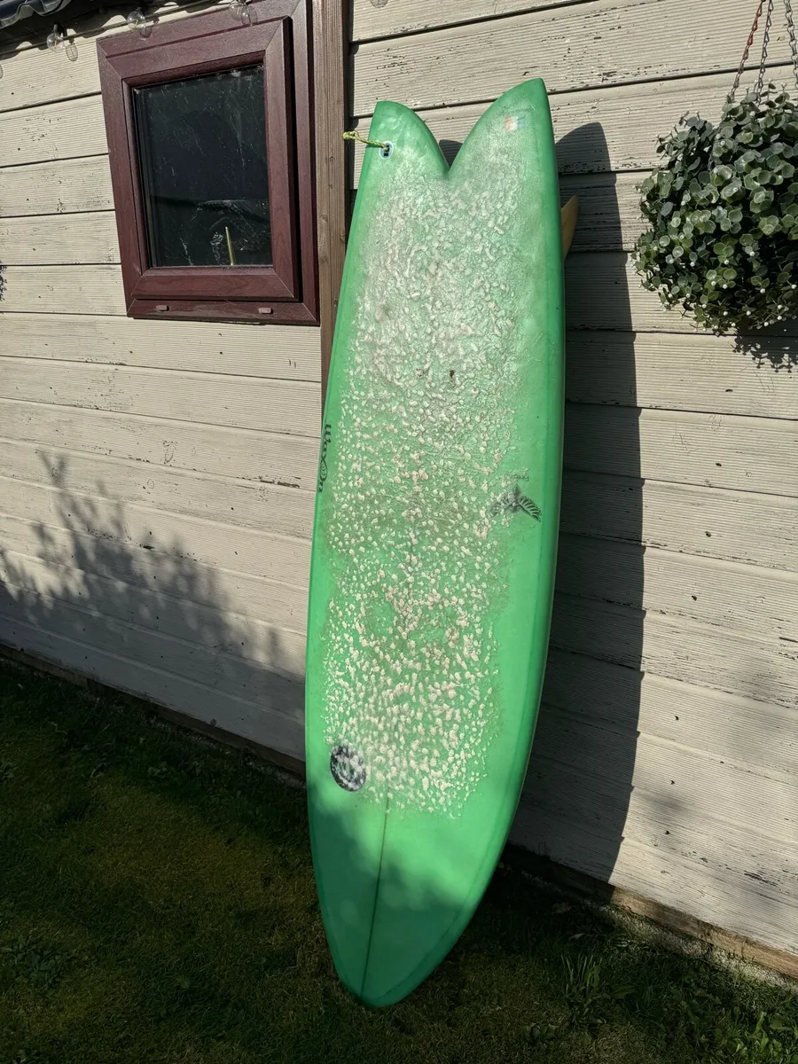 Surf board - Image 2