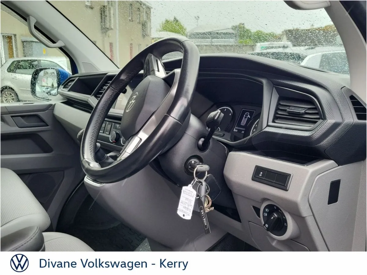 Volkswagen Transporter HIGHLINE 150BHP LWB - Image 4