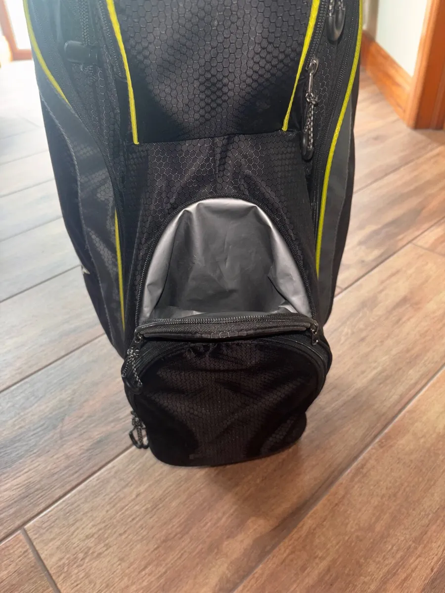 Wilson Staff Black and Lime Green golf bag - Image 1