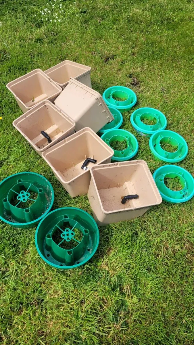 Garden lot