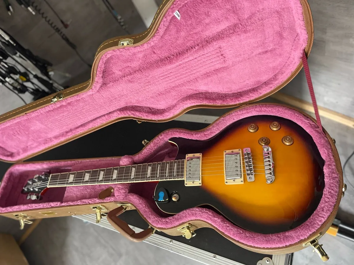 GUITAR - Image 1