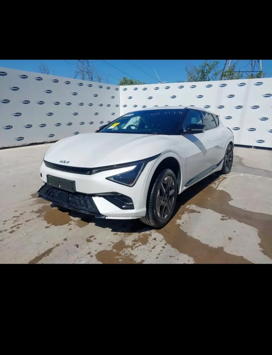 2022 Kia Ev6 for breaking - Image 3