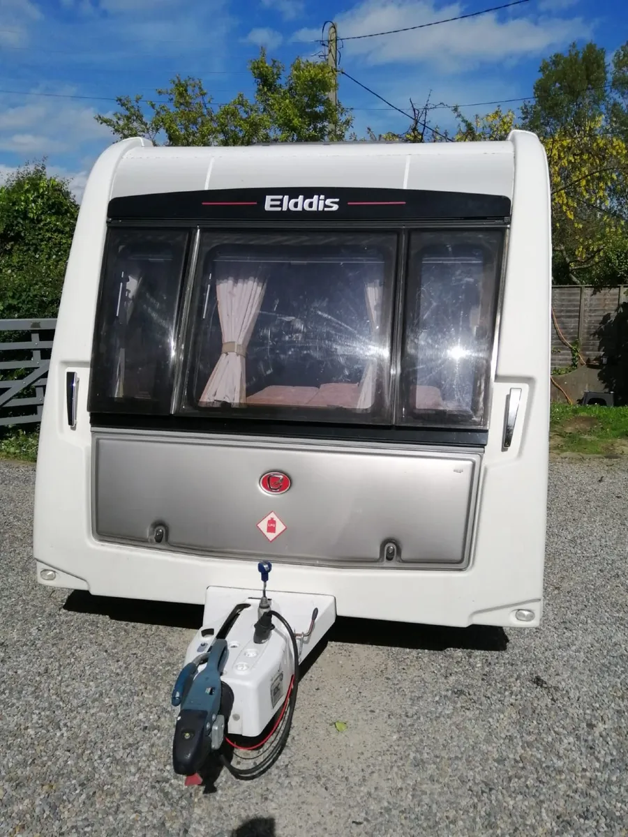 Caravan - Image 2
