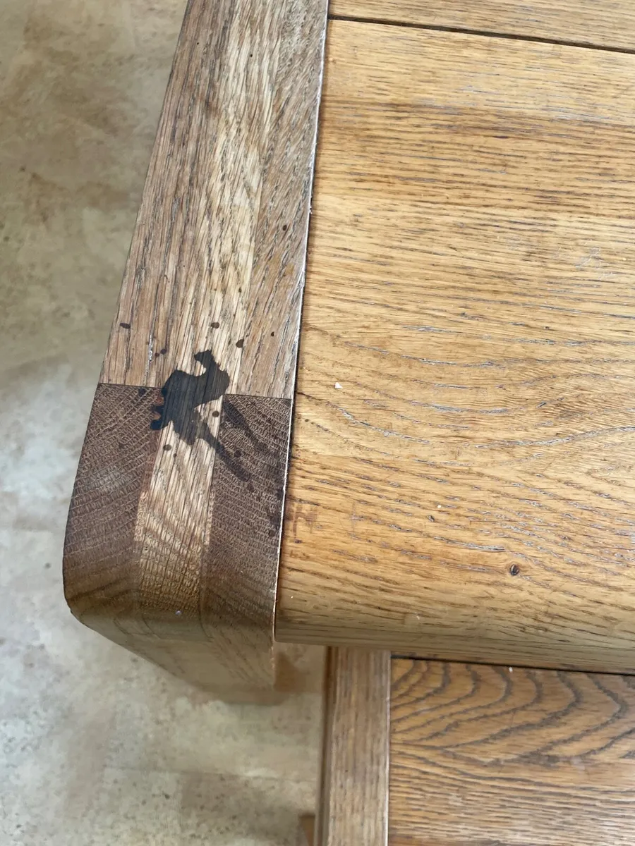 Dining table and chairs - Image 4