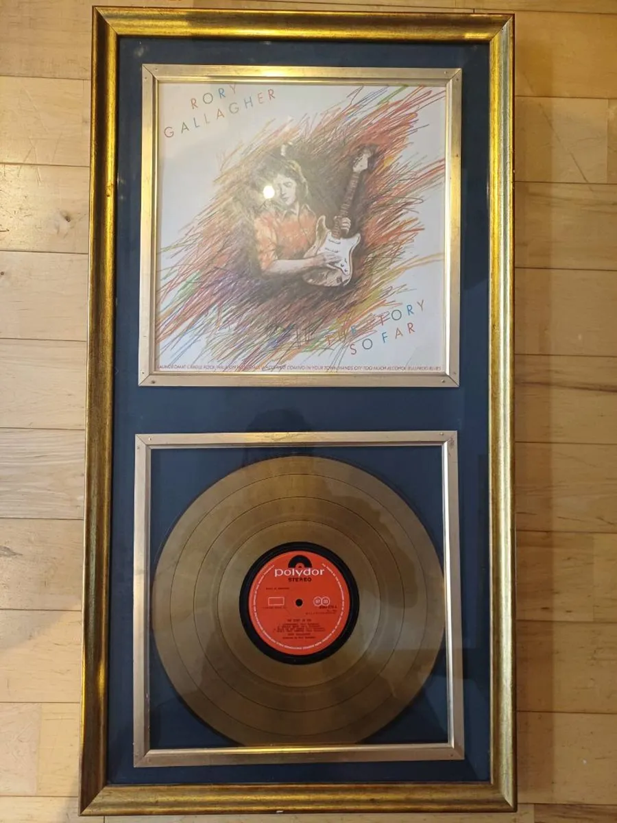 Rory Gallagher picture frame and vinyl record - Image 4