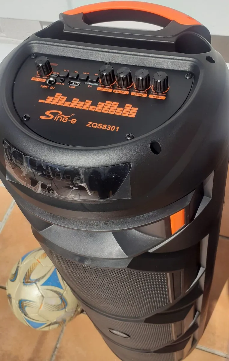 Wireless Party Boombox & Microphone (new) - Image 4