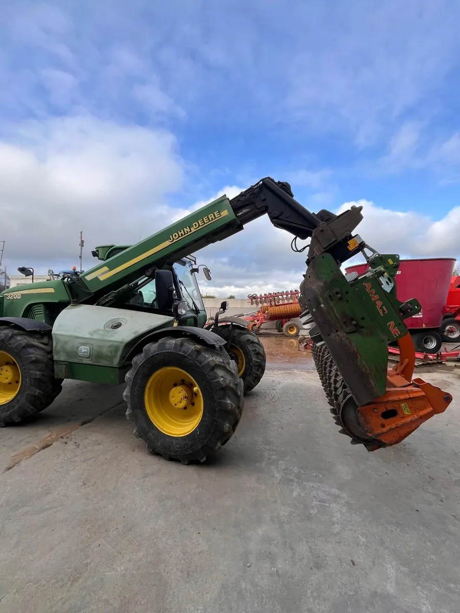 3 Point Linkage Adapters for Loaders - Image 3