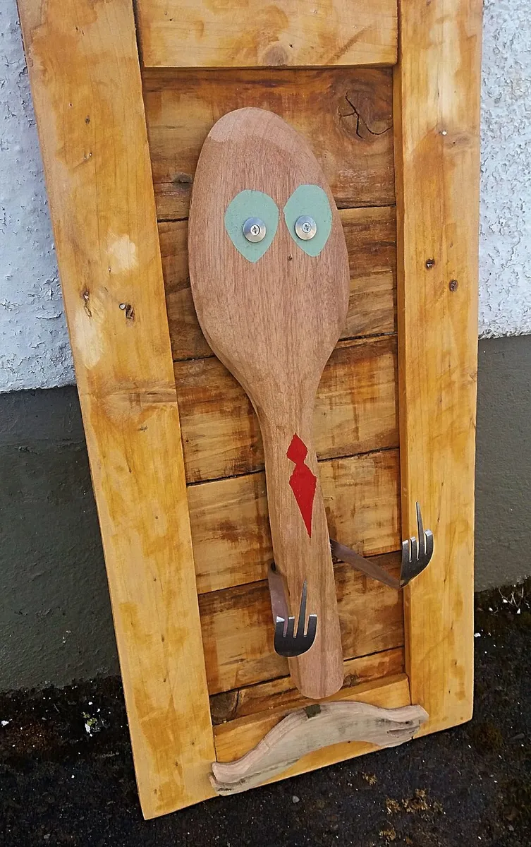 Rustic "Fork u" reclaimed wood art/ display - Image 3