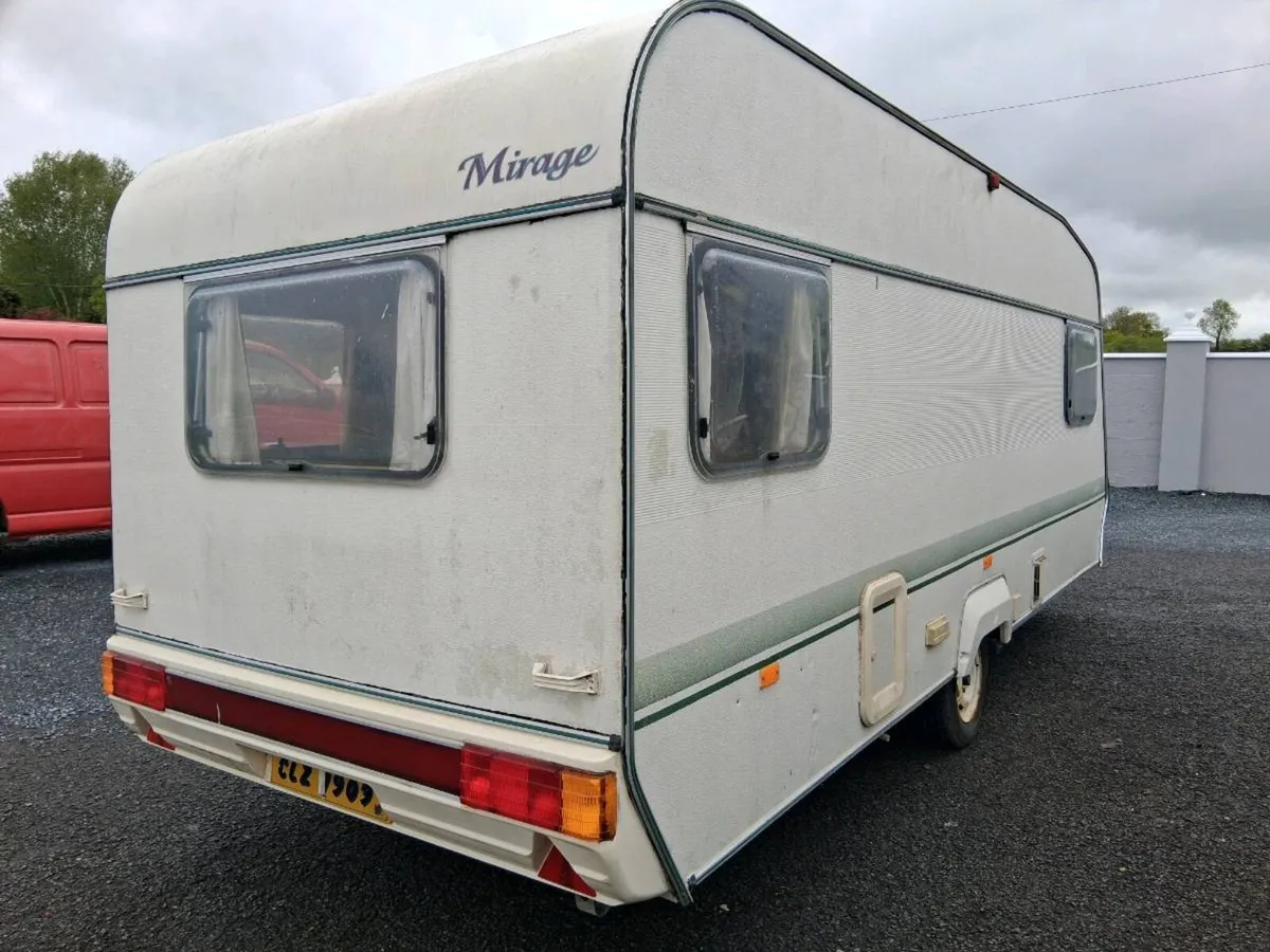 3/4 birth coach man mirage €1700 - Image 4
