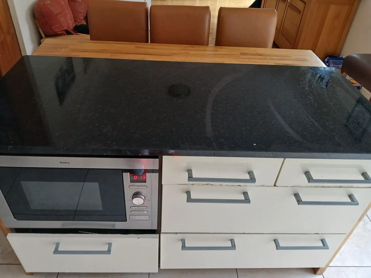 Kitchen - Image 2
