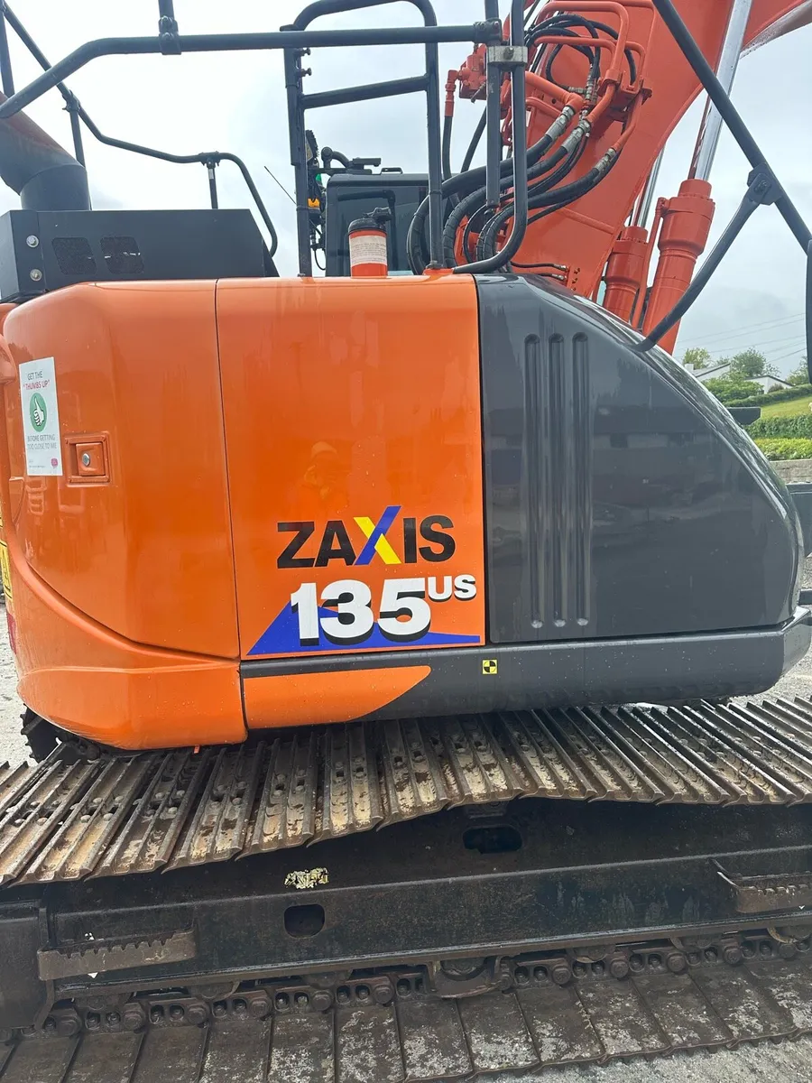 2018 Hitachi 130-6 - Image 3