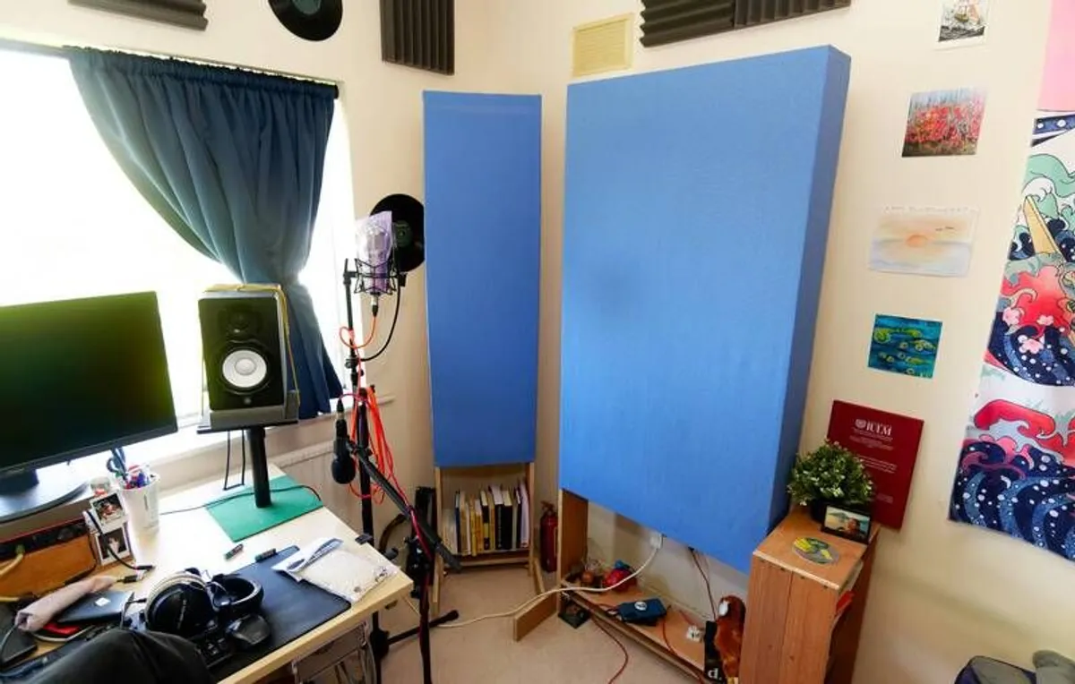 5x Premium Studio Acoustic Panels / Freestanding Gobos & Bass Traps (Camira Fabric / Non-Toxic Wood Fiber) - Image 1