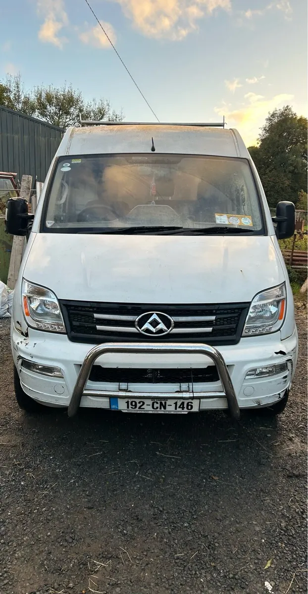 LDV V80 - Image 1