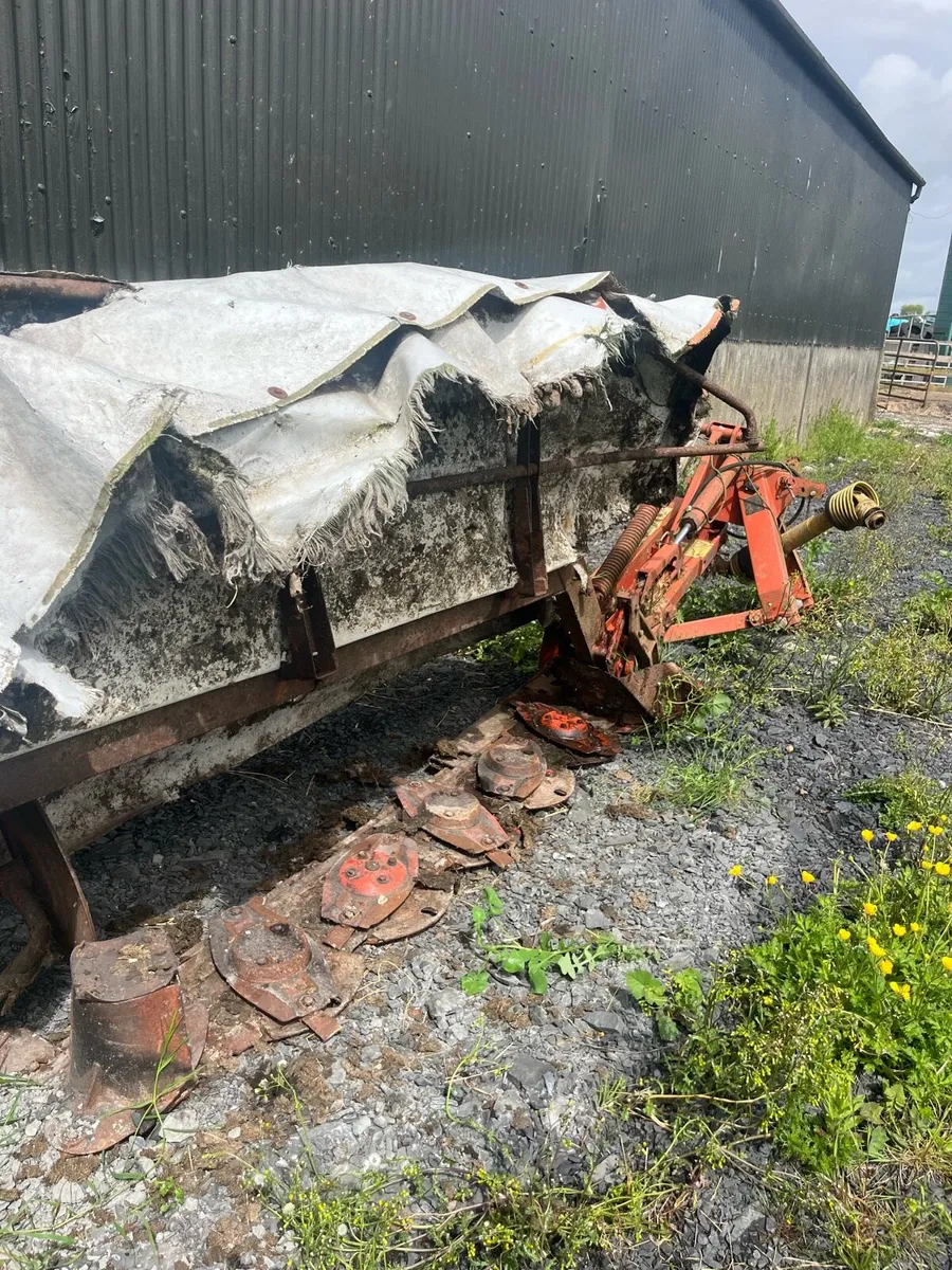 Kuhn mower + Tedder - Image 2