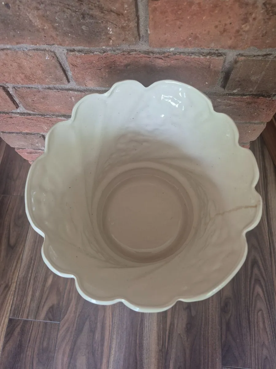 Plant holder - Image 2