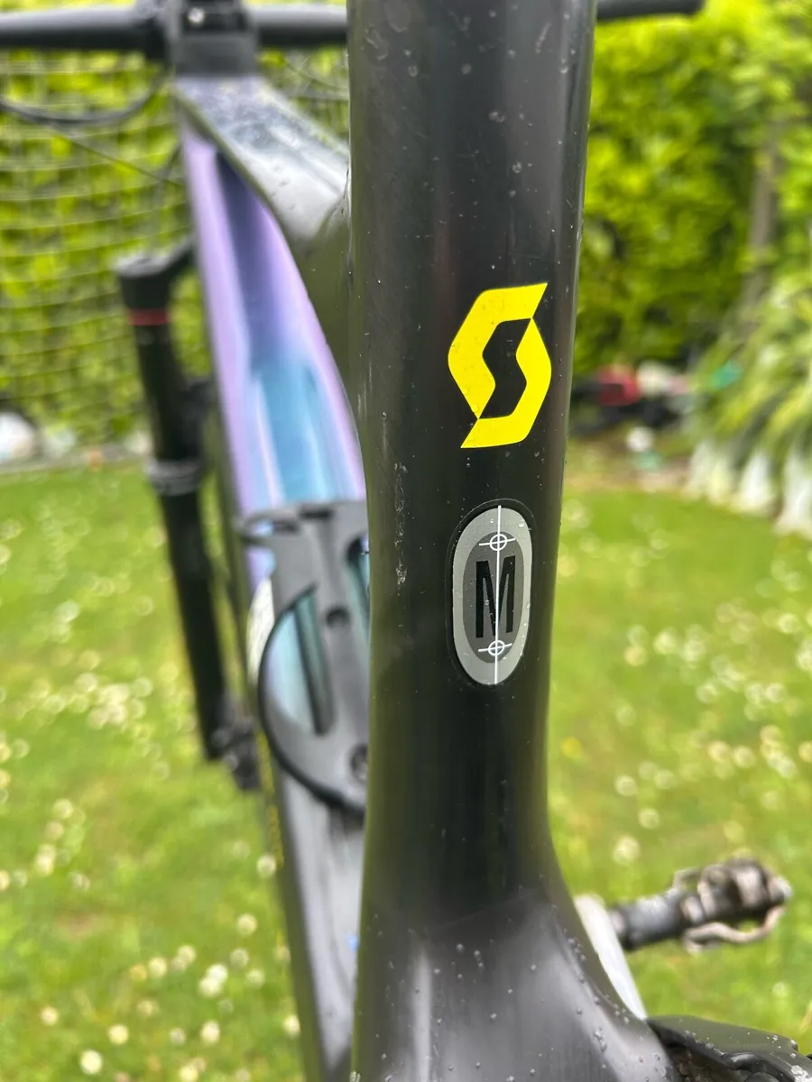 Scott Spark carbon mountain bike - Image 3