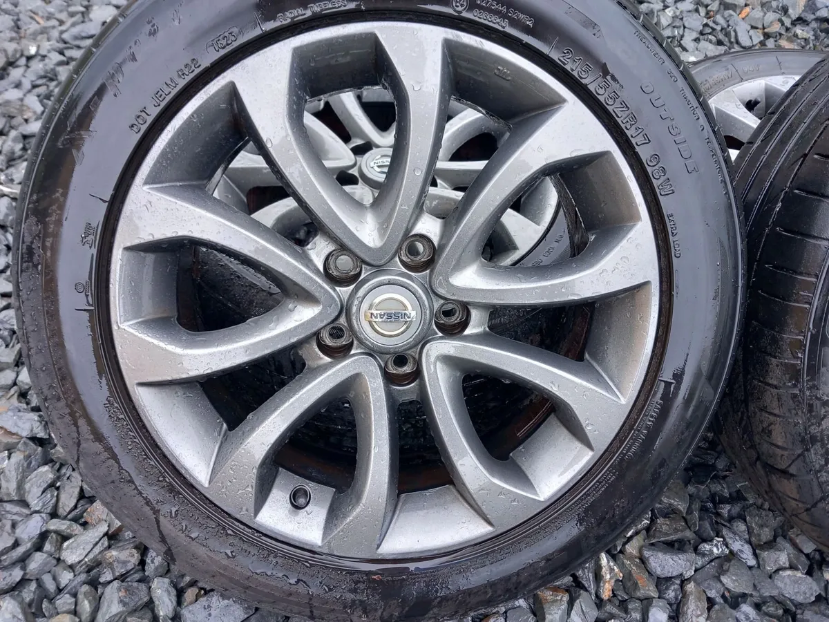 5x114.3 Juke 17inch  ▪︎Like New Condition▪︎ - Image 3