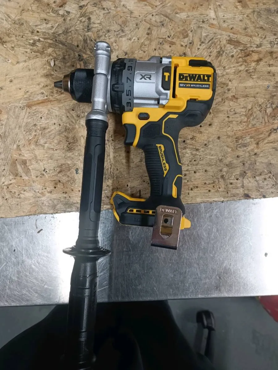 DeWalt dcd1007 drill. Brand new