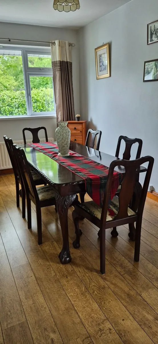 Dining Room Suite - Image 1