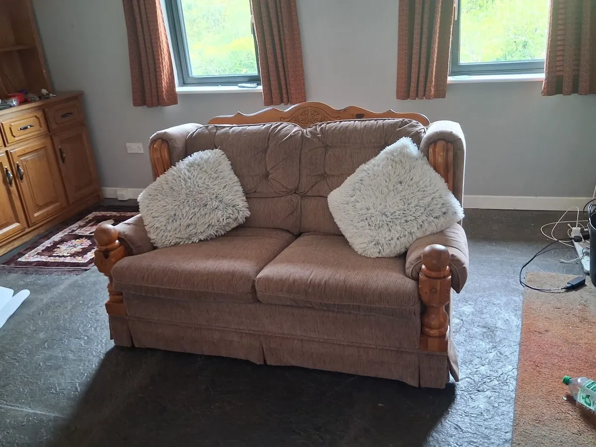 2 seat couche - Image 2