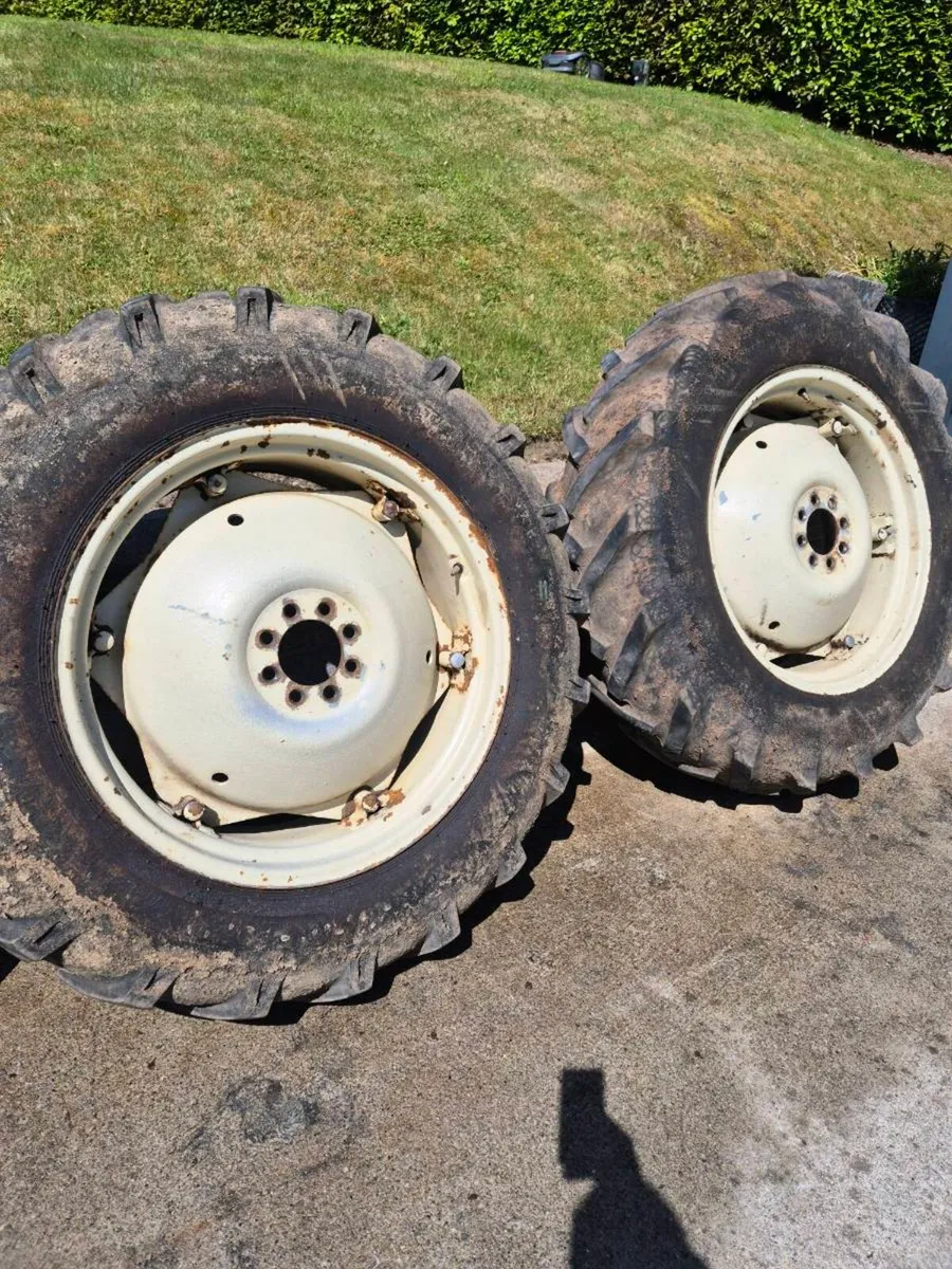 Tractor wheels - Image 3