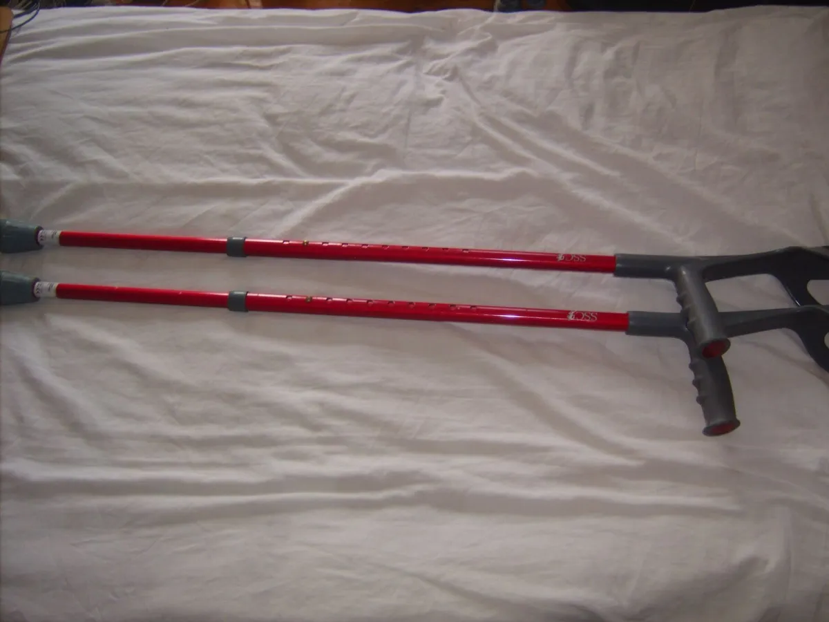 crutch - Image 3