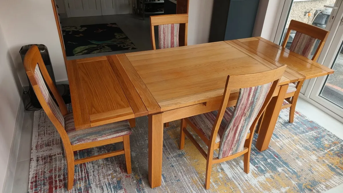 Extendable Oak Dining Table and 4 Chairs - Image 2