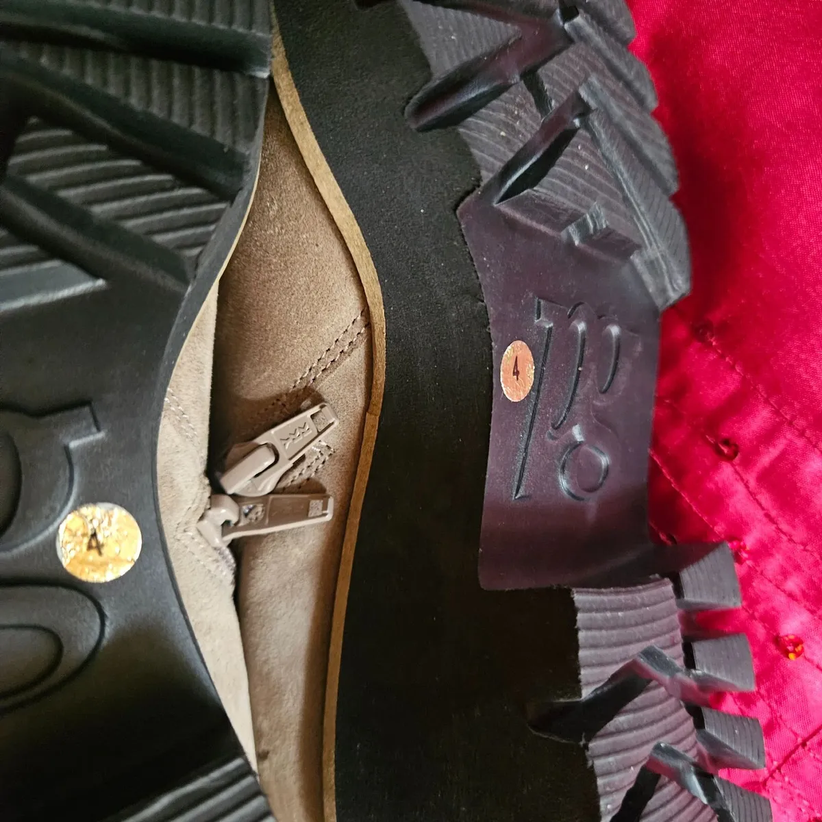Boots - Image 2
