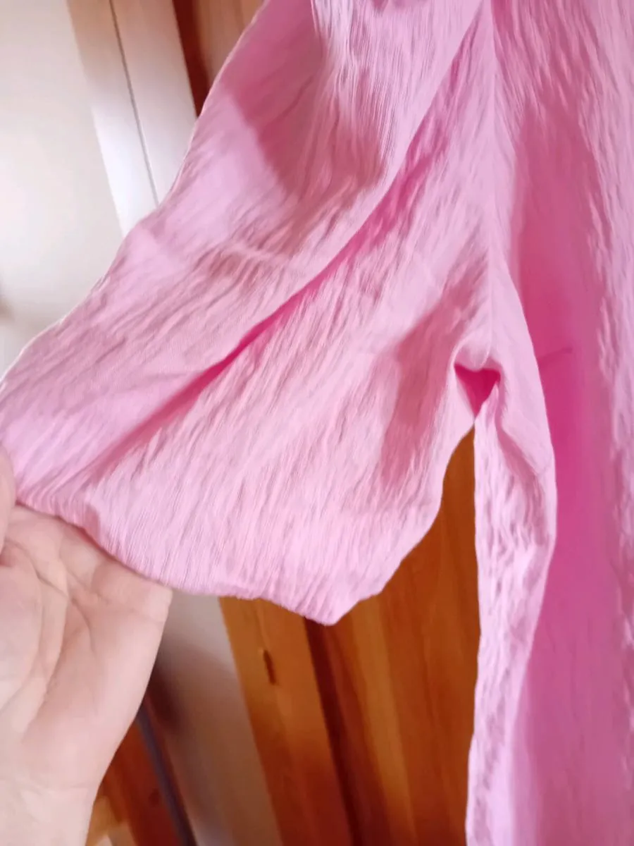 Ladies Toop/Blouse -Size 12 - Image 4