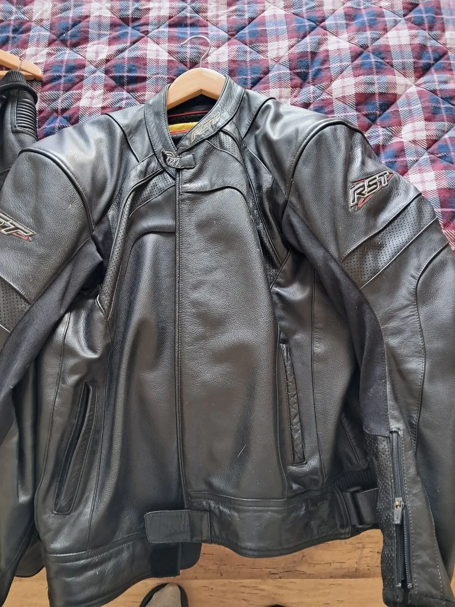 Bike leathers - Image 2