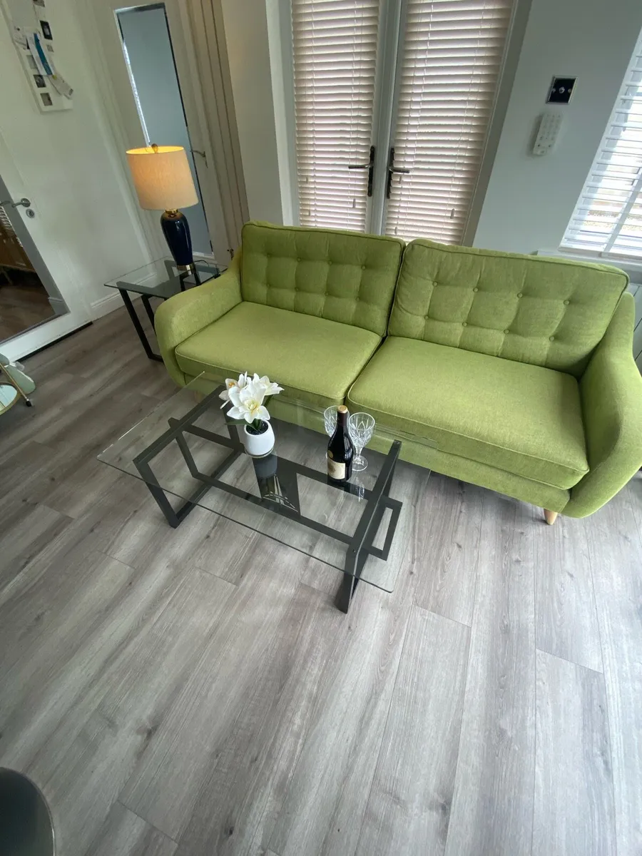 Stylish Glass Coffee Table and matching side Table - Image 4