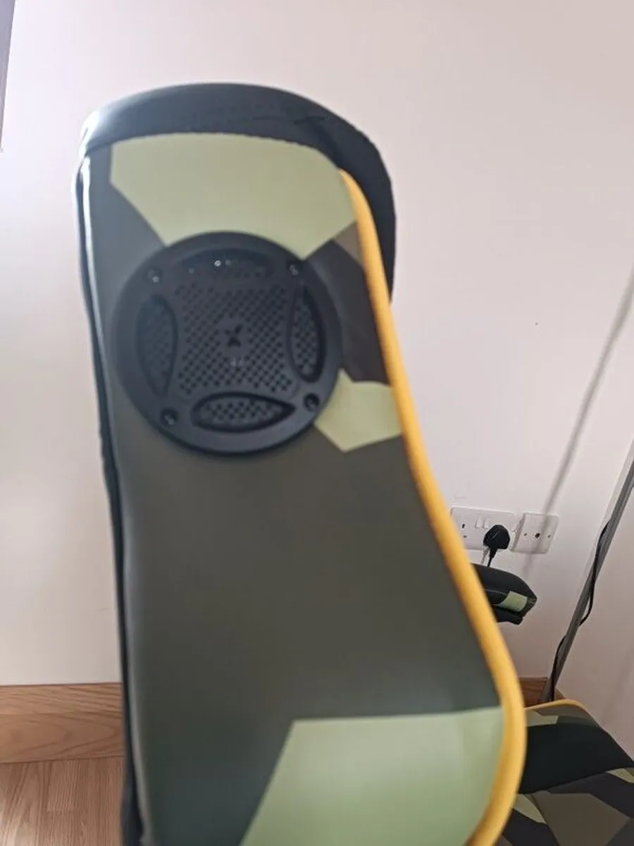 X Rocker Gaming Chair - X Rocker Covert Ops Bluetooth Gaming Chair - Image 4