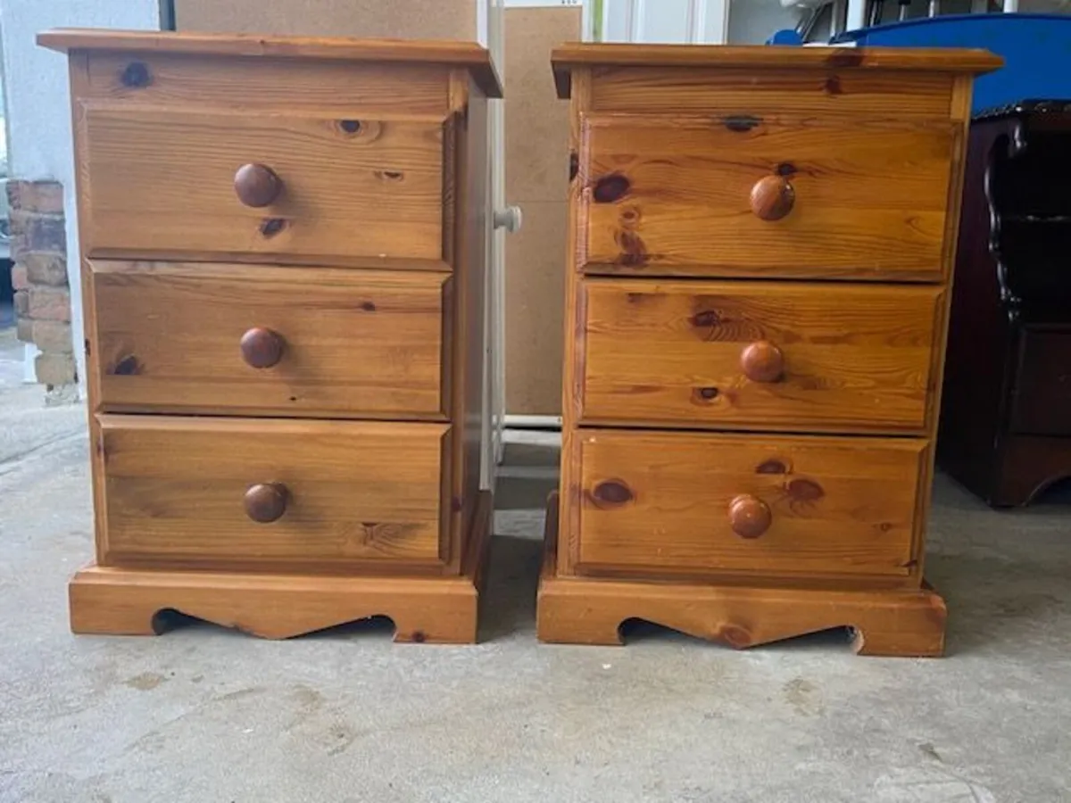 Pine Lockers - Image 1