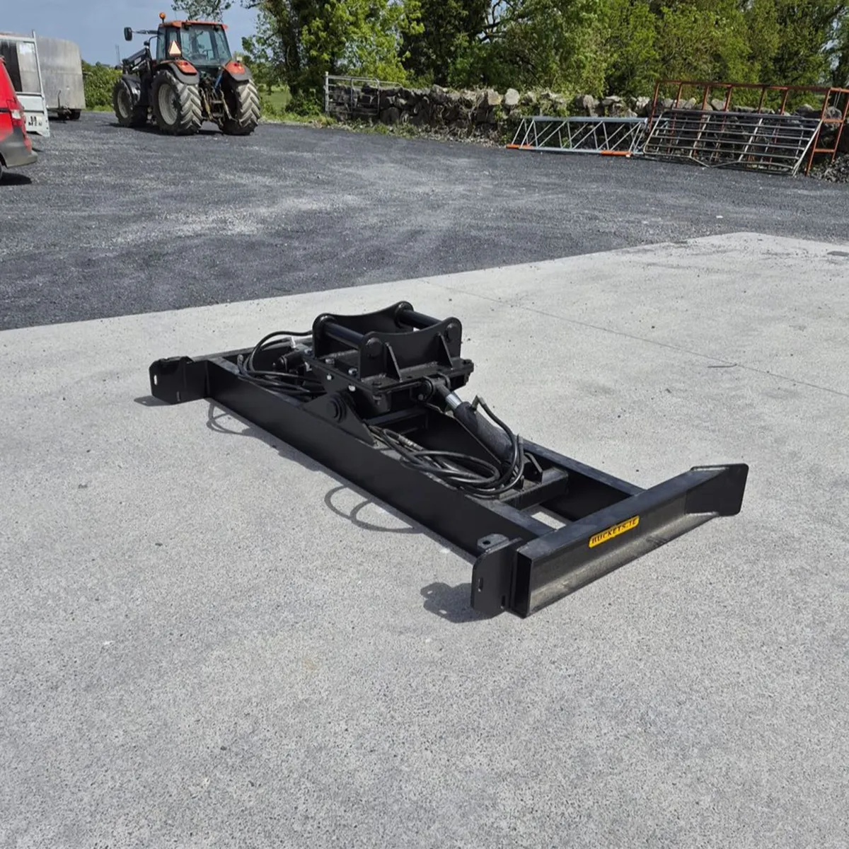 8ft Excavator Tilt Beam  13-20t - Image 4