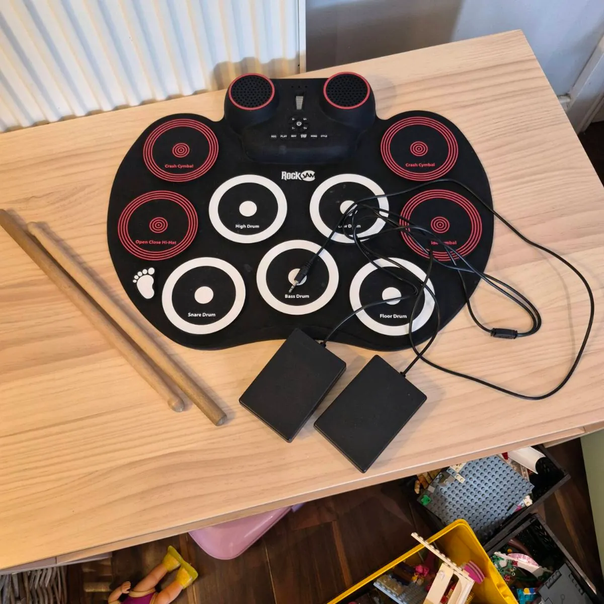 Drum kit