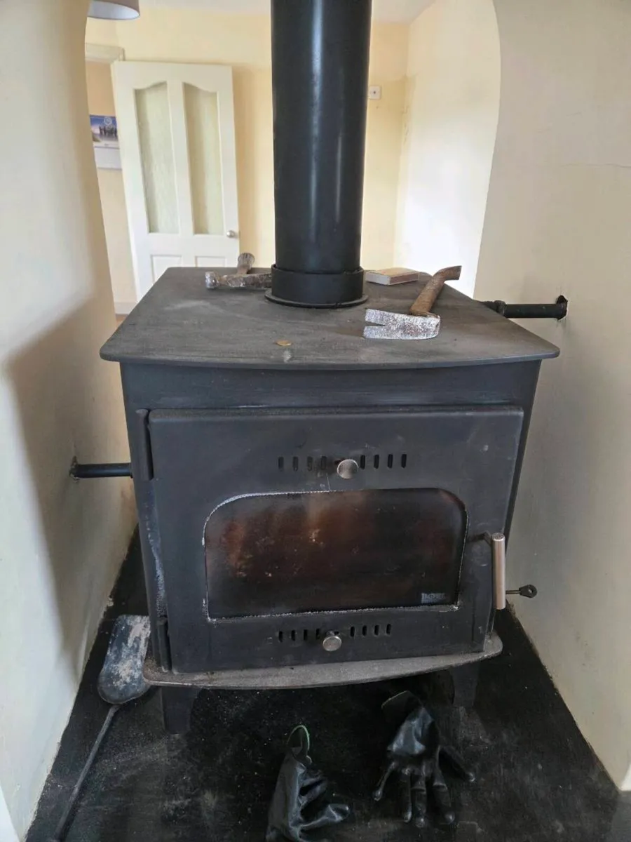 Stove - Image 2