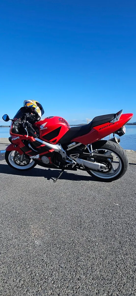 Cbr 600 f4 - Image 1