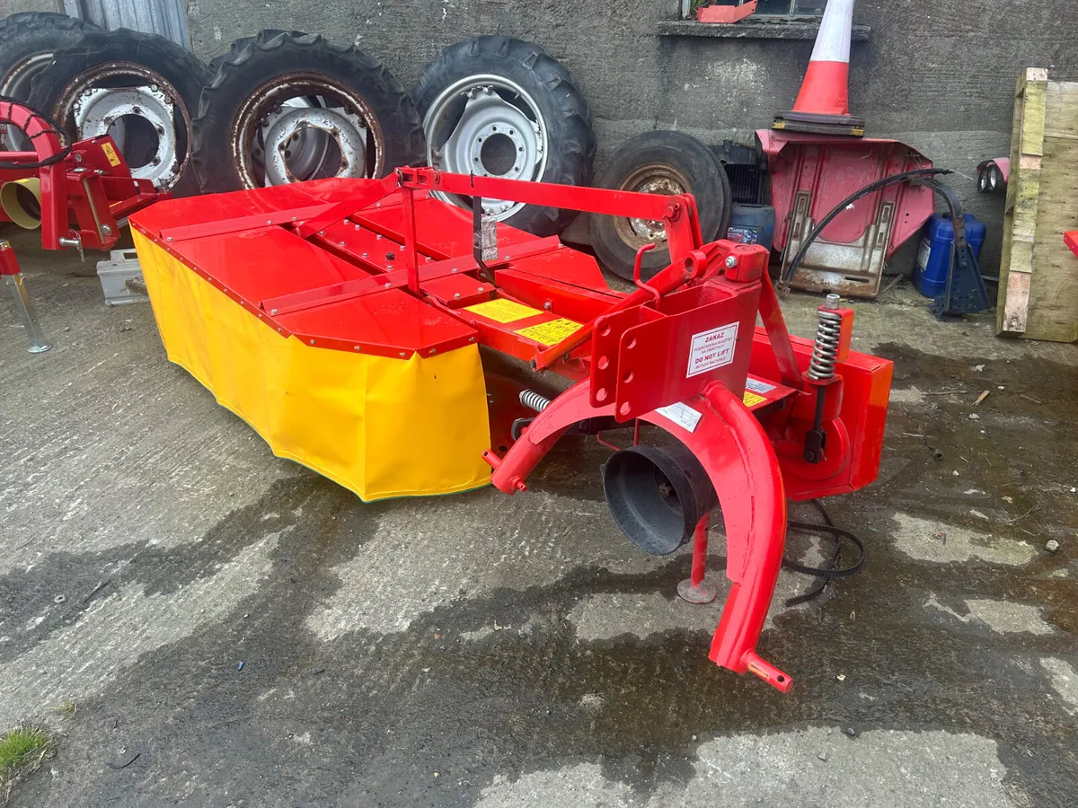 Belon and JarMet Mowers - Image 4