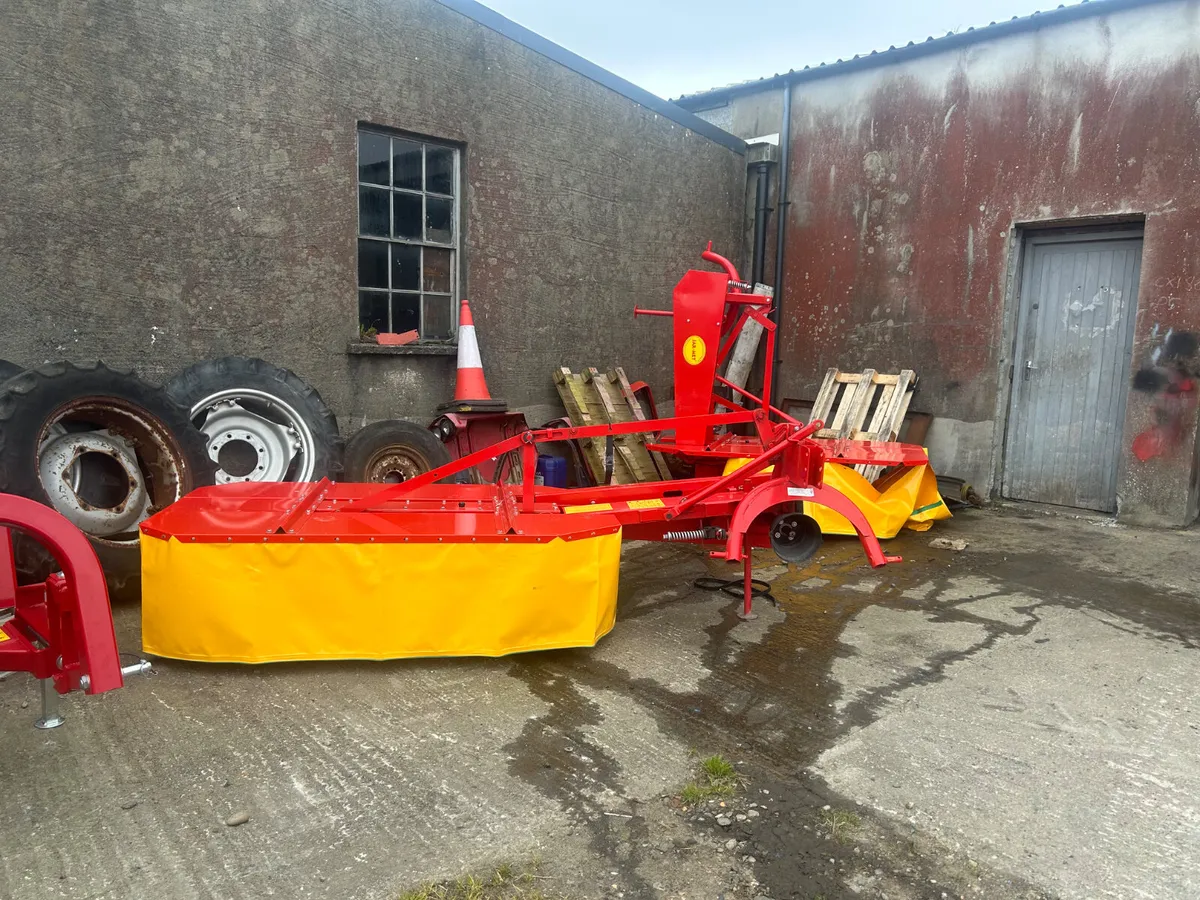 Belon and JarMet Mowers - Image 2