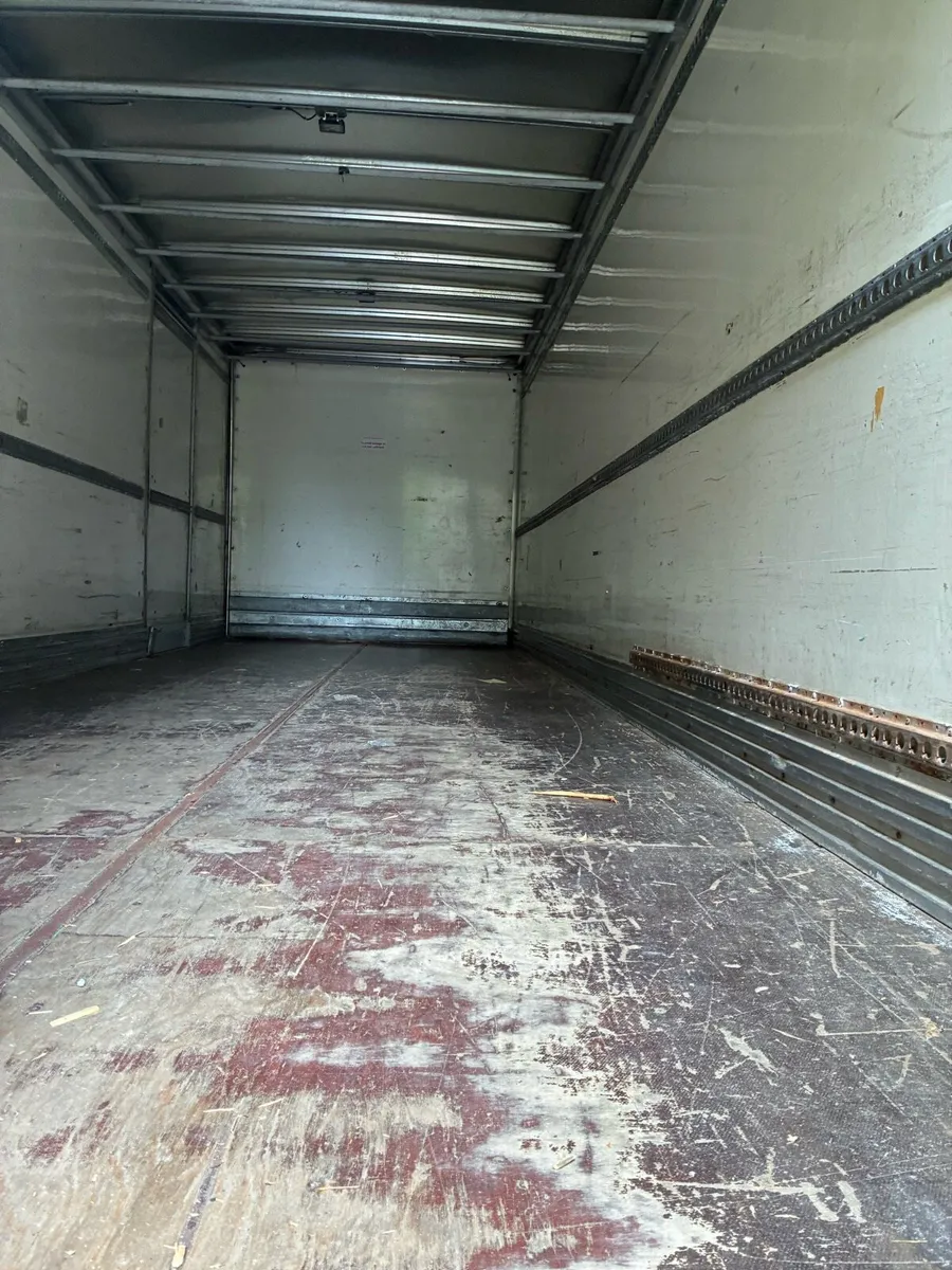 Truck - Image 4