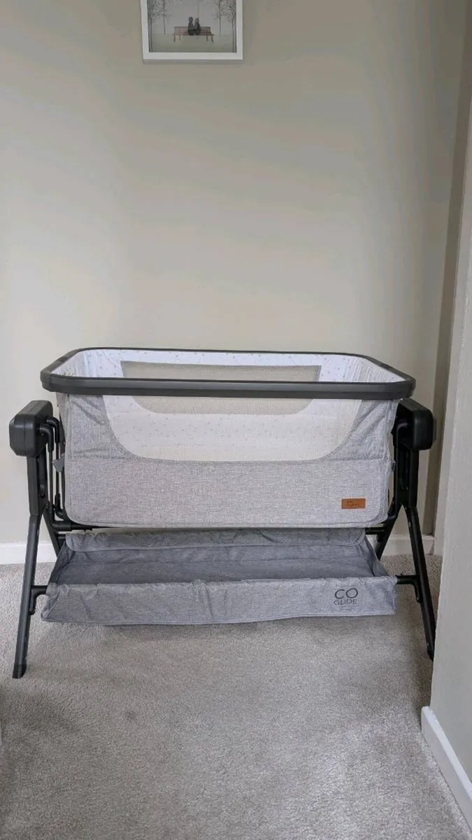 Baby Elegance Crib - Image 2
