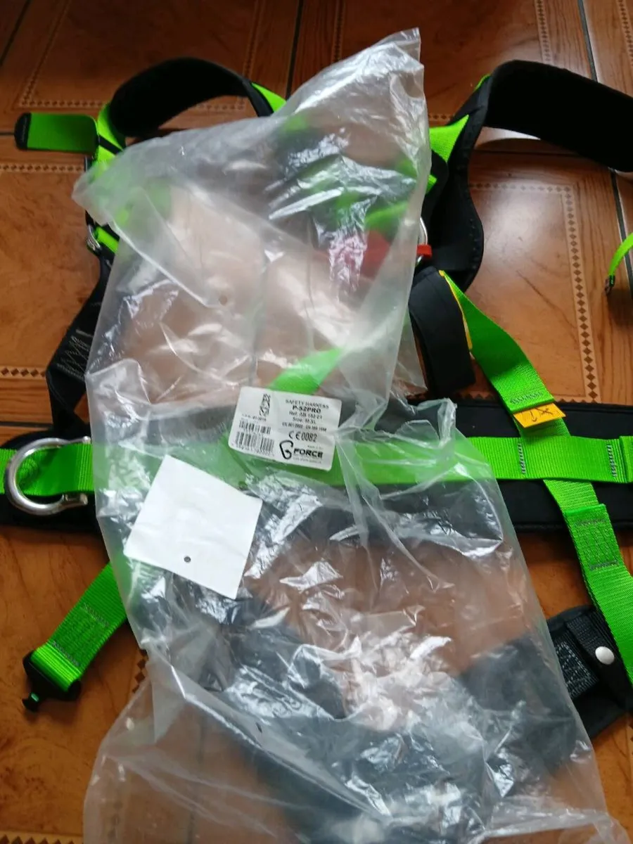 Safety harness - Image 3