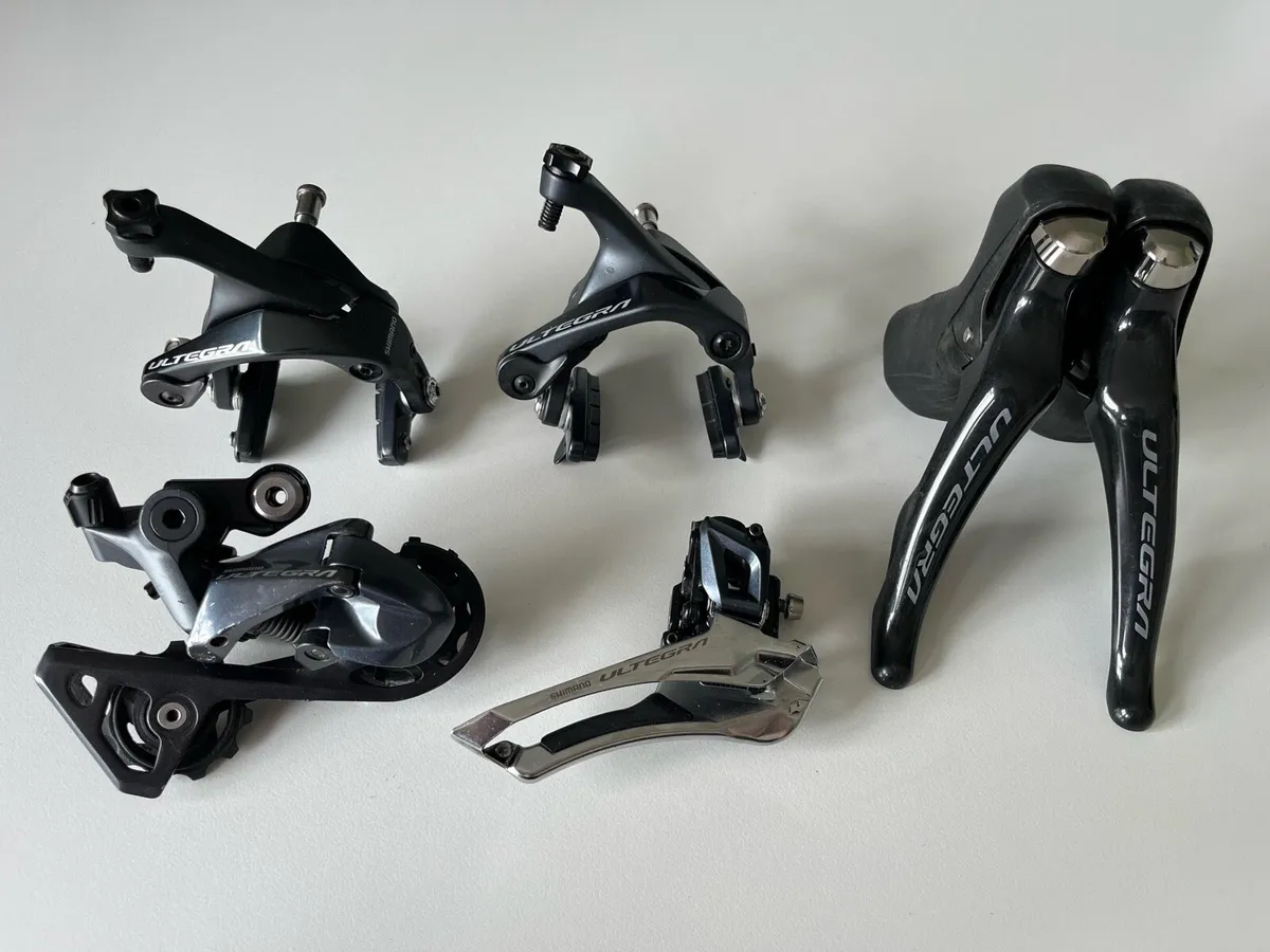 Ultegra R8000 Groupset
