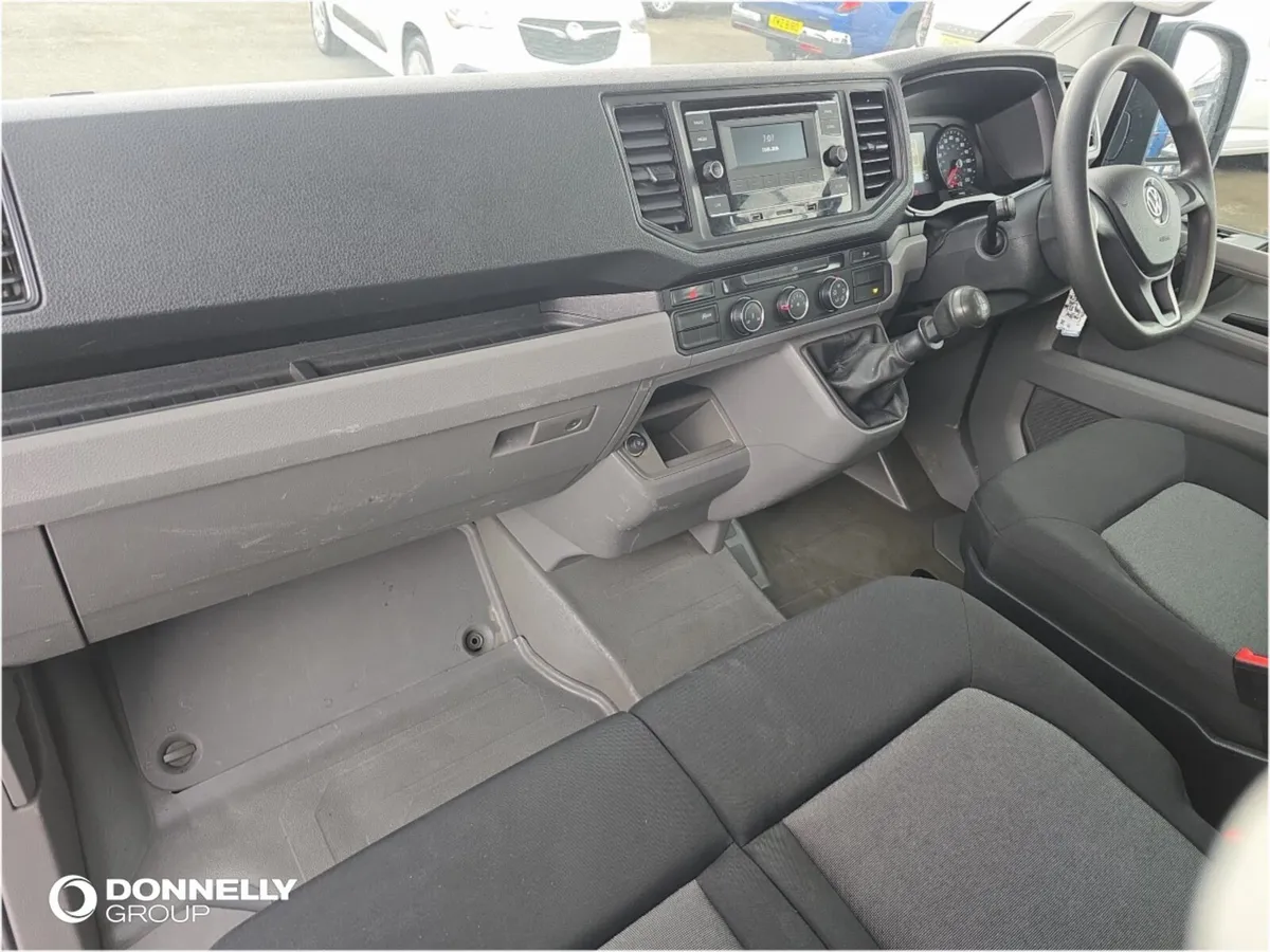 Volkswagen Crafter Cr35 Lwb Diesel Fwd Startline - Image 2