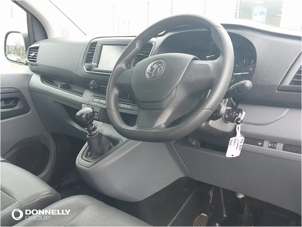 Vauxhall Vivaro L1 Diesel Sportive - Image 4