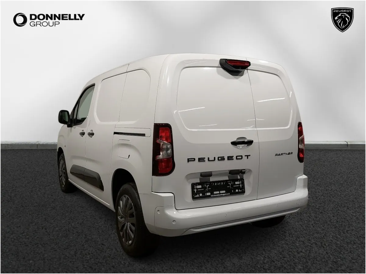 Peugeot Partner Standard Diesel Asphalt - Image 2